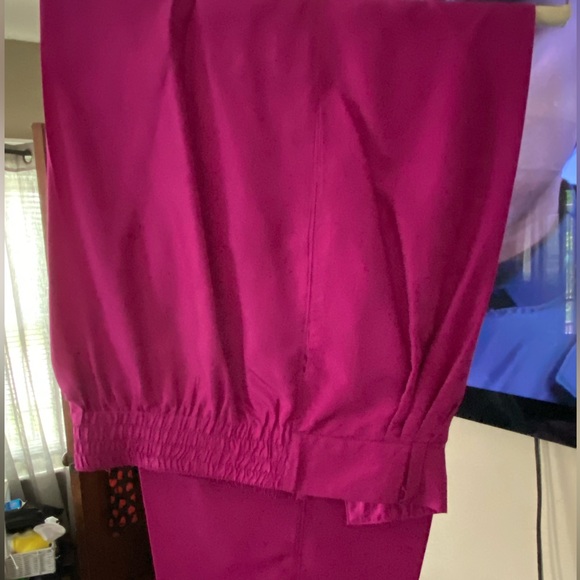 ACCENT 2PC 100% Silk Button Down Long Sleeve Shirt and Zip-Up Button pants - Picture 4 of 12